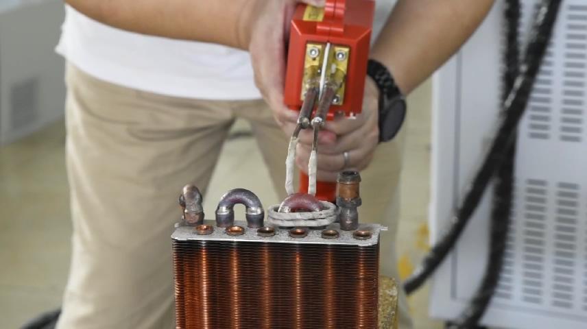 10KW雙頭手持式加熱機